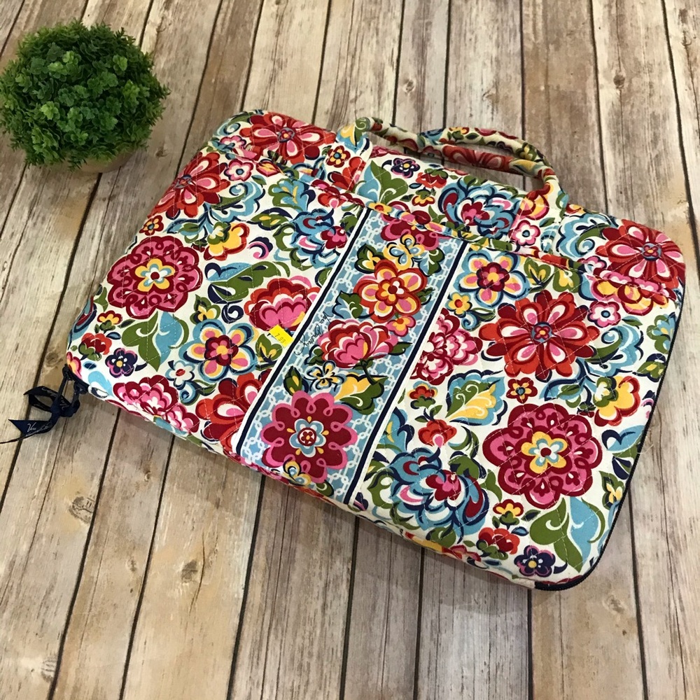 Vera Bradley EUC Colorful Floral Laptop Bag Case.